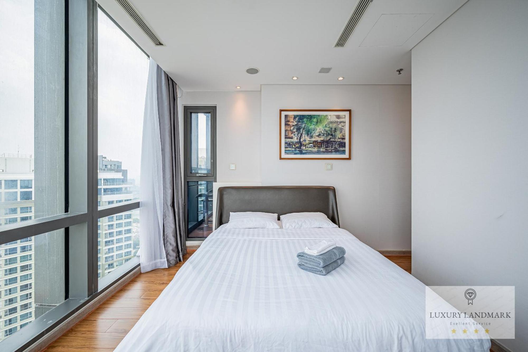 The Signature Landmark 81 - Vinhomes Central Binh Thanh Ho Chi Minh City Exterior photo